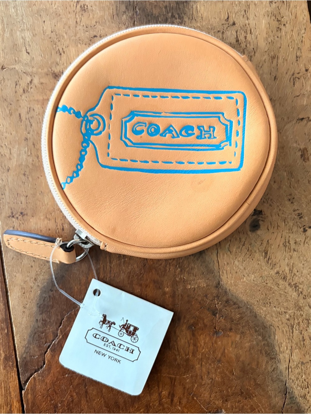 Coach Y2K NWT Round Leather Vachetta Coin Purse Embossed Blue Hangtag Design